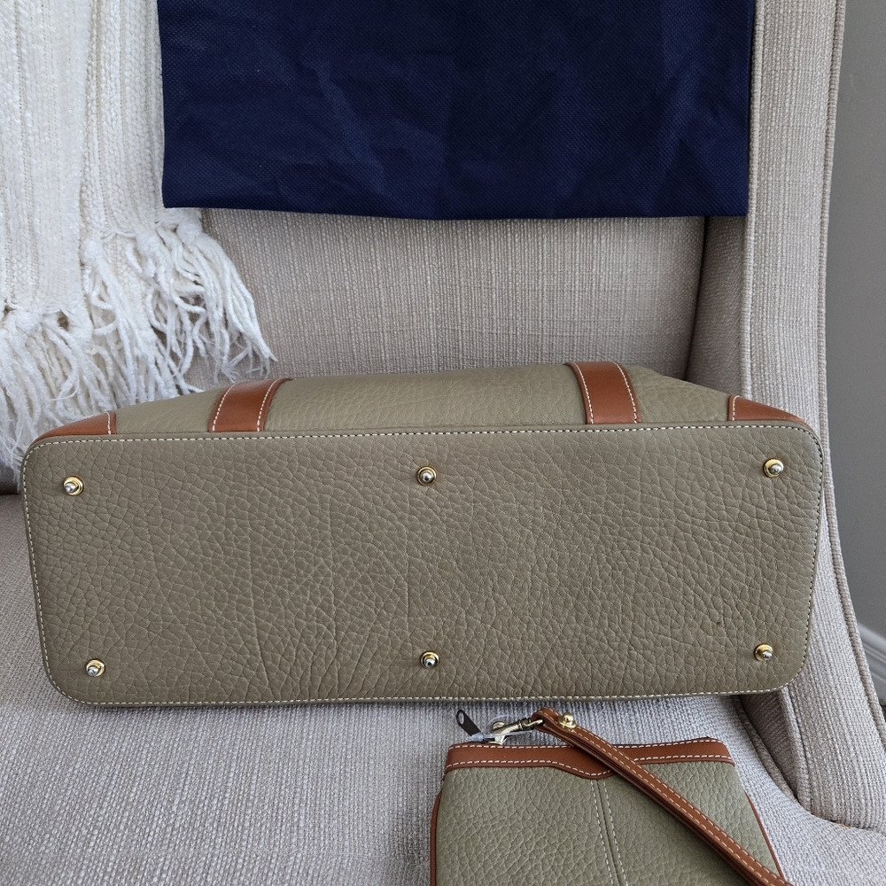 DOONEY & BOURKE NWOT PEBBLE LEATHER SATCHEL w/ coin purse - Picture 7 of 10